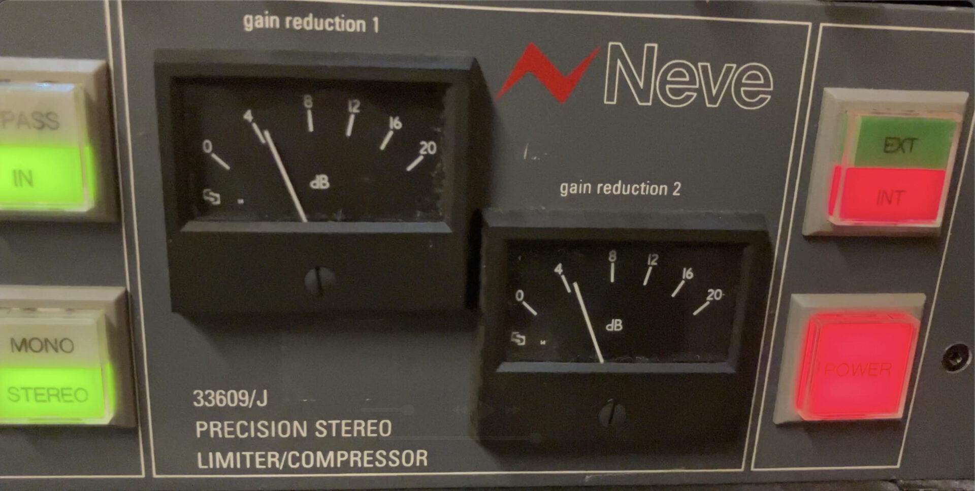 Juni 2026 – NEVE 33609 J serviced